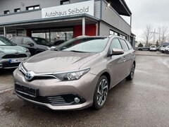 Bild des Angebotes Toyota Auris Hybrid 1,8 Design Edition Touring Sport