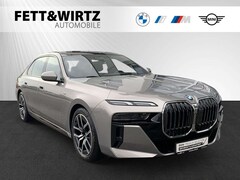 Bild des Angebotes BMW 740 d xDrive M Sport|PanoSkyLounge|Bowers&Wilkins