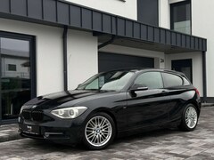 Bild des Angebotes BMW 116 Baureihe 1 Lim. 3-trg. 116i/NAVI/KLIMA/XENON