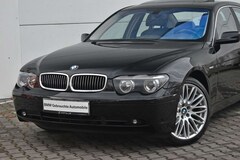 Bild des Angebotes BMW 745 iA*Massage! Lenkradheizung! Soft Close! AHK!*