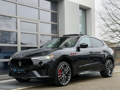 Bild des Angebotes Maserati Levante LEVANTE TROFEO V8*PANO*360*H/K*SOFT*KEY*LUFT*22'