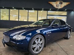 Bild des Angebotes Maserati Quattroporte Executive GT SSD/NAVI/BLAU-Metallic