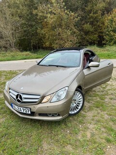 Bild des Angebotes Mercedes-Benz E 350 *TÜV NEU* 12 Reifen, Klima, Leder, Panoramadach,