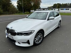 Bild des Angebotes BMW 320 320d Touring Aut. Luxury Line