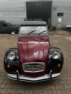 Bild des Angebotes Citroen 2CV Charleston rot/schwarz,1 Jahr Gewährleistung