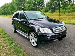 Bild des Angebotes Mercedes-Benz ML 320 ML 320 CDI 4Matic 7G-TRONIC DPF