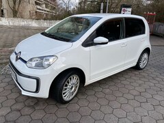 Bild des Angebotes VW e-up! United; Kam., Tempom., Winterpaket, Armlehne vorne