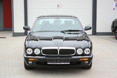 Bild des Angebotes Jaguar XJ Executive 3.2