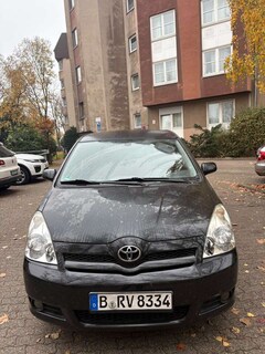 Bild des Angebotes Toyota Corolla Verso 2.0 D-4D