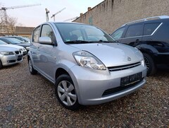 Bild des Angebotes Daihatsu Sirion 1.3-AUTOMATIK-TÜV NEU-KLIMA-120TKM