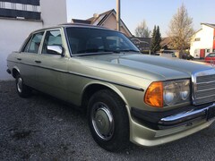 Bild des Angebotes Mercedes-Benz 230 E