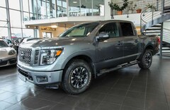 Bild des Angebotes Nissan Titan 5.6L V8 4WD Platinum Midnight/Kamera/SHZ