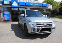 Bild des Angebotes Mitsubishi Pajero 3.2 DI-D Automatik Instyle, AHK, Glasschiebedach,