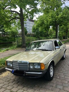 Bild des Angebotes Mercedes-Benz 230 E