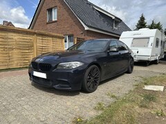 Bild des Angebotes BMW M550 5er Diesel M550d xDrive Sport-Aut.