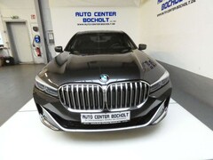 Bild des Angebotes BMW 750 i xDrive*GSD*TV*Standh*HUD*DAB*Live Cockpit