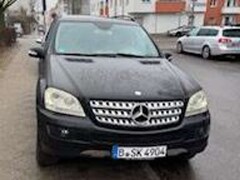 Bild des Angebotes Mercedes-Benz ML 320 ML+320+CDI+4Matic+7G-TRONIC+DPF