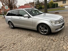 Bild des Angebotes Mercedes-Benz C 320 T CDI DPF 7G-TRONIC Avantgarde