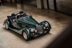 Bild des Angebotes Morgan Plus 4 Plus Four - Sport Green - Alufelge - klassisch