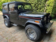 Bild des Angebotes Jeep CJ-7 AMC JEEP 4.2L 3 DÄCHER ORIG.MOTOR + LACK