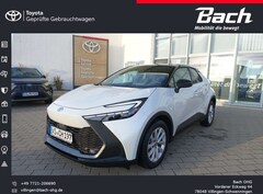 Bild des Angebotes Toyota C-HR - 2.0 l Hybrid 4x2 Black & White