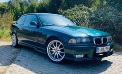 Bild des Angebotes BMW 328 328i