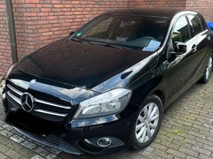 Bild des Angebotes Mercedes-Benz A 180 A 180 (BlueEFFICIENCY) 7G-DCT AMG Sport