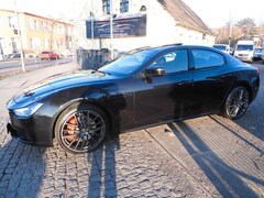 Bild des Angebotes Maserati Ghibli GHIBLI LIMOUSINE 3.0 V6 *VOLLAUSSTATTUNG*