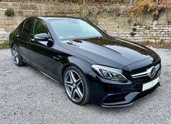 Bild des Angebotes Mercedes-Benz C 63 AMG HuD, LED, Pano, Burmester, Designo!