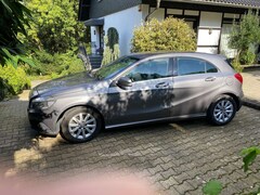 Bild des Angebotes Mercedes-Benz A 180 A 180 BlueEFFICIENCY Edition Style