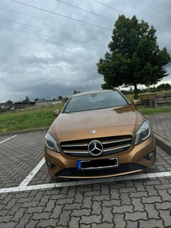 Bild des Angebotes Mercedes-Benz A 180 (BlueEFFICIENCY)